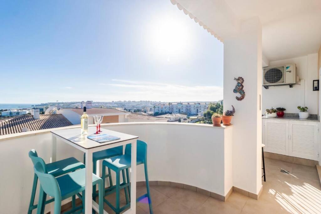Alba-mar Sea View Penthouse * Lagos